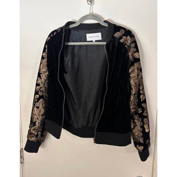 Cupcakes and Cashmere Velvet Jacket - Picture 3 of 5